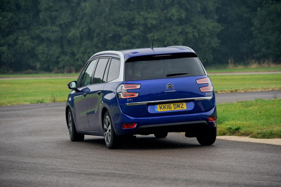  Citroen Grand C4 Picasso 2016 года  (UK) (фото 13 из 31)
